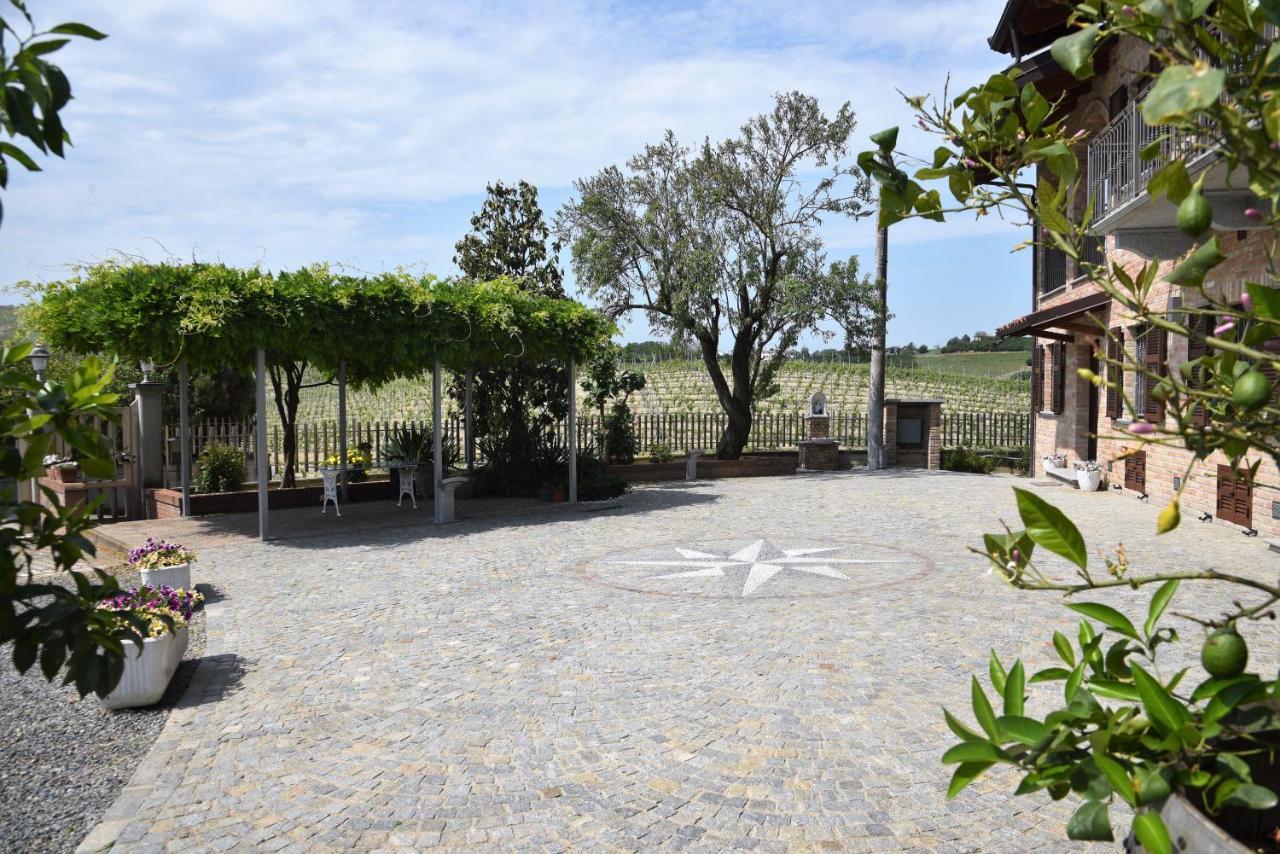 Agriturismo "Le Giustizie" Agliano Terme Exterior foto